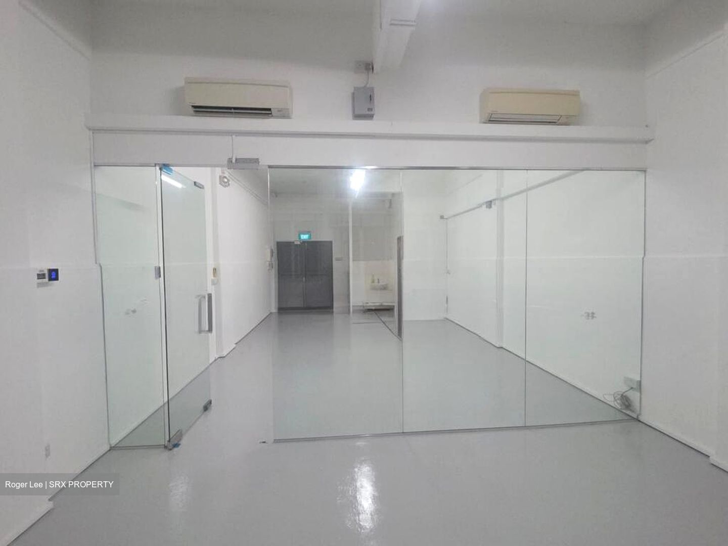 Geylang East Avenue 3 (D14), Factory #498429071